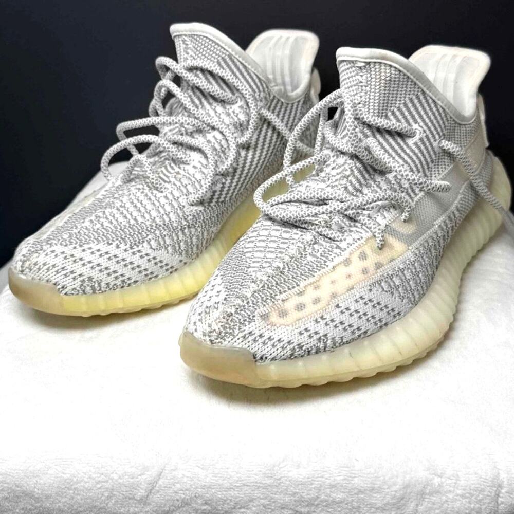 adidas Yeezy Boost 350 V2 “Static Non-Reflective” – EF2905 | 11.5M - Picture 1 of 9